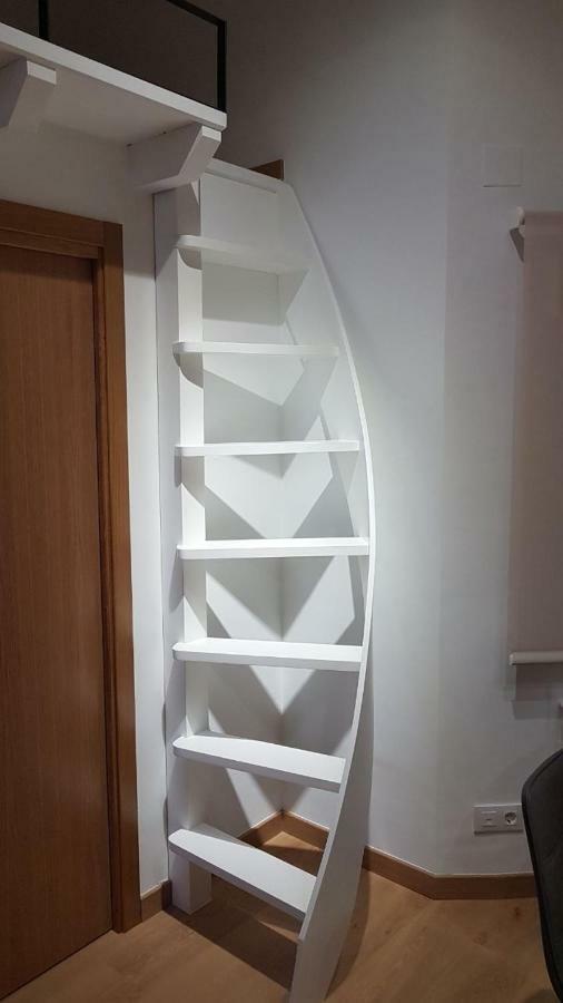 Estudio Atico Con Altillo Ourense Exterior photo